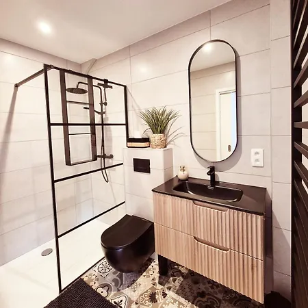 La Petite Landsted Fronville